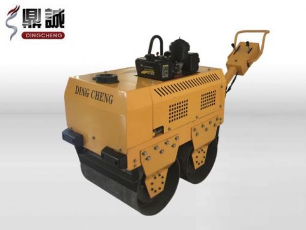 點(diǎn)擊查看詳細(xì)信息<br>標(biāo)題：DC-30C高配手扶式壓路機(jī) 閱讀次數(shù)：12425
