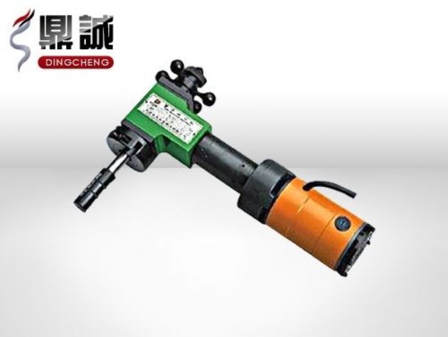 點擊查看詳細(xì)信息<br>標(biāo)題：T型內(nèi)漲式管子坡口機 閱讀次數(shù)：4698